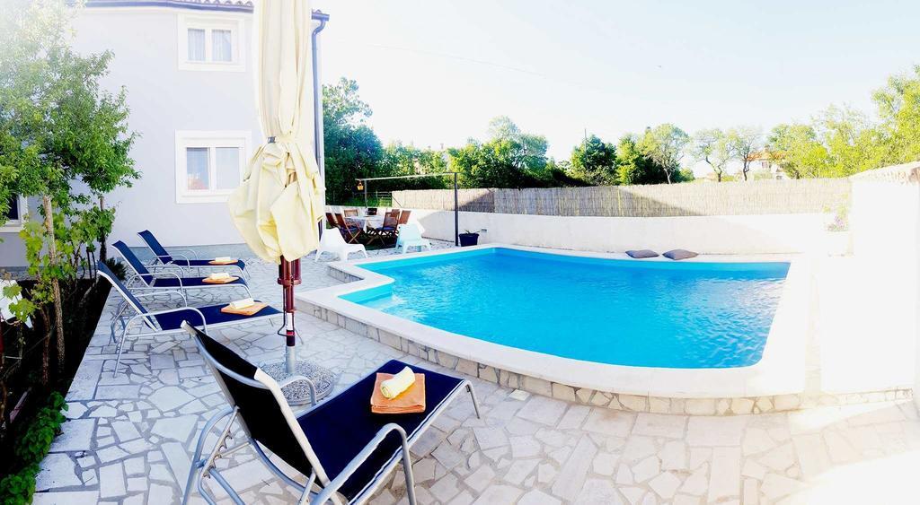 Guest House Ilic Loborika Exterior photo