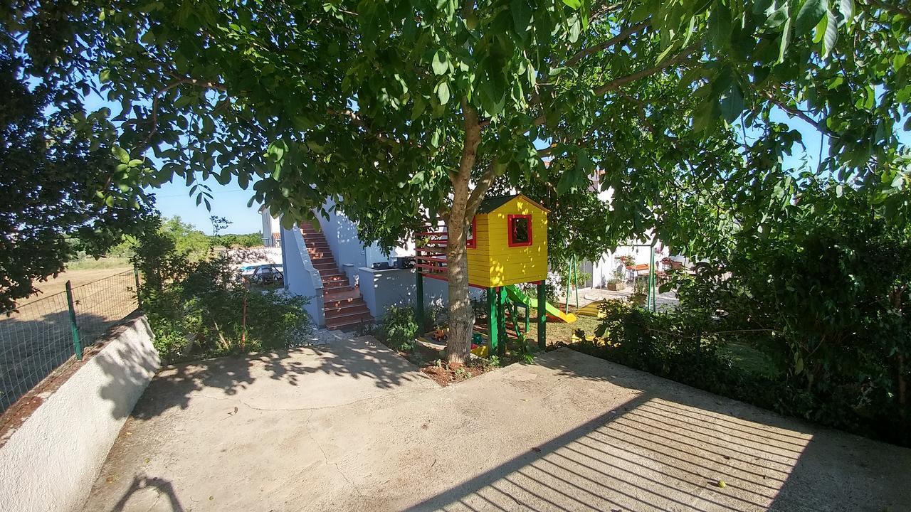 Guest House Ilic Loborika Exterior photo